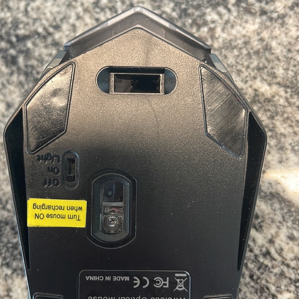 Bluetooth mouse - Picture 3 of 3